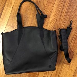 Lululemon All Day Tote Mini